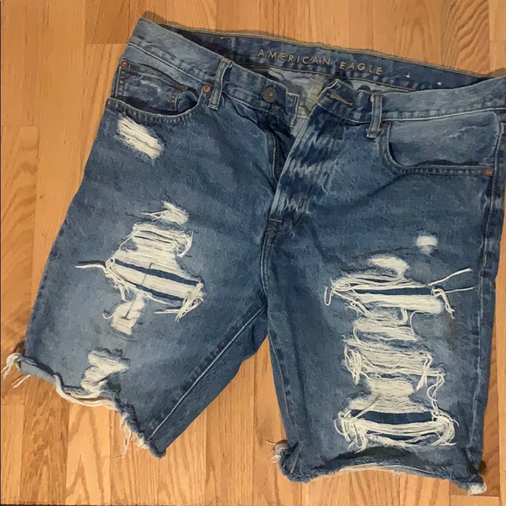 AE shorts